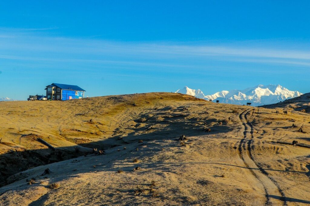 sandakphu tour package