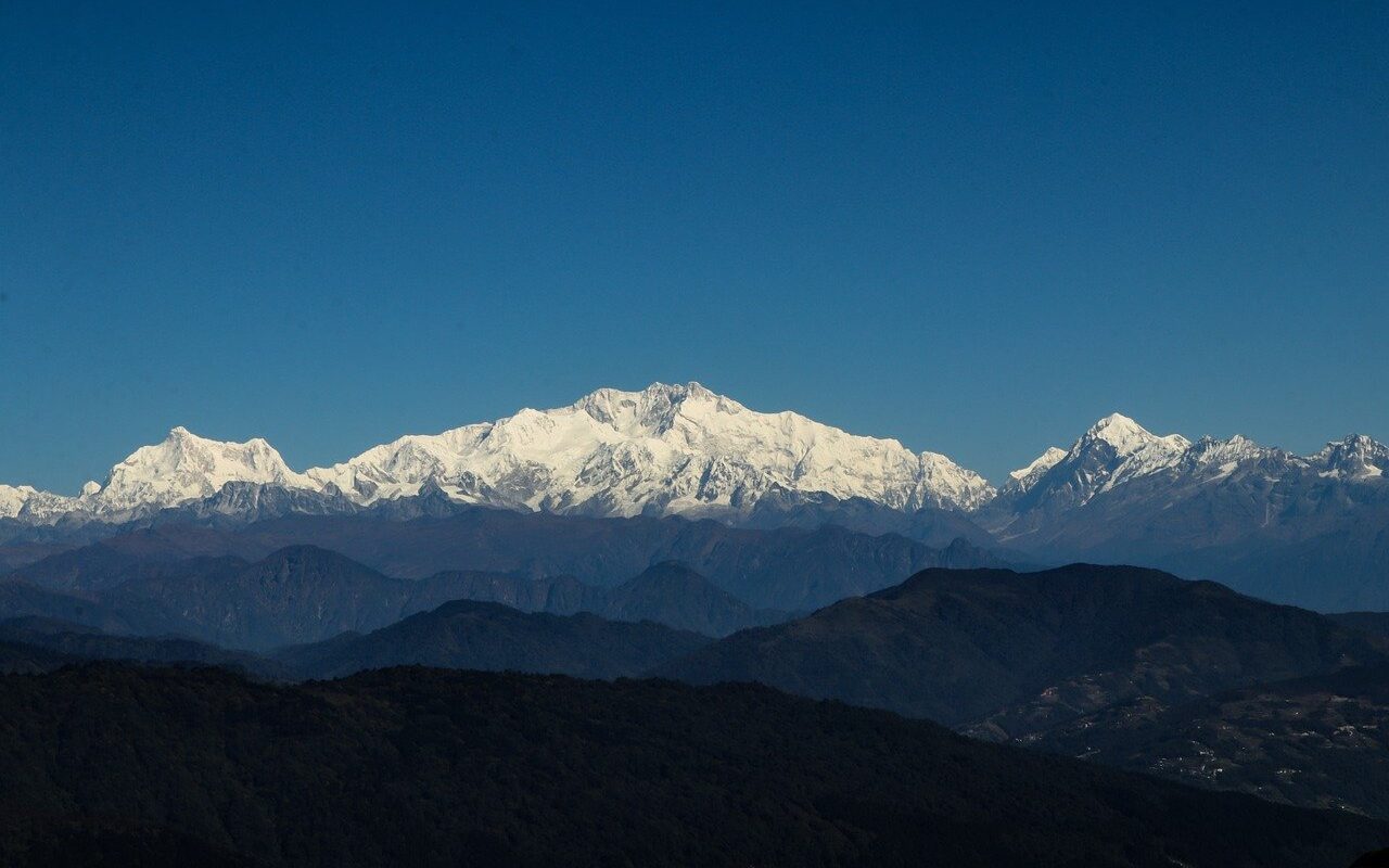 sandakphu tour package