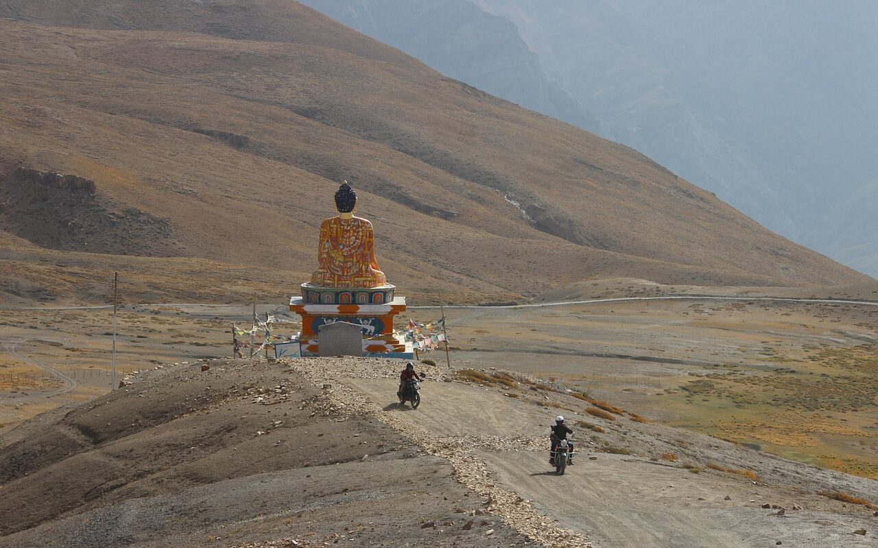 Langza Buddha Statue