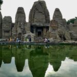masroor rock cut temple