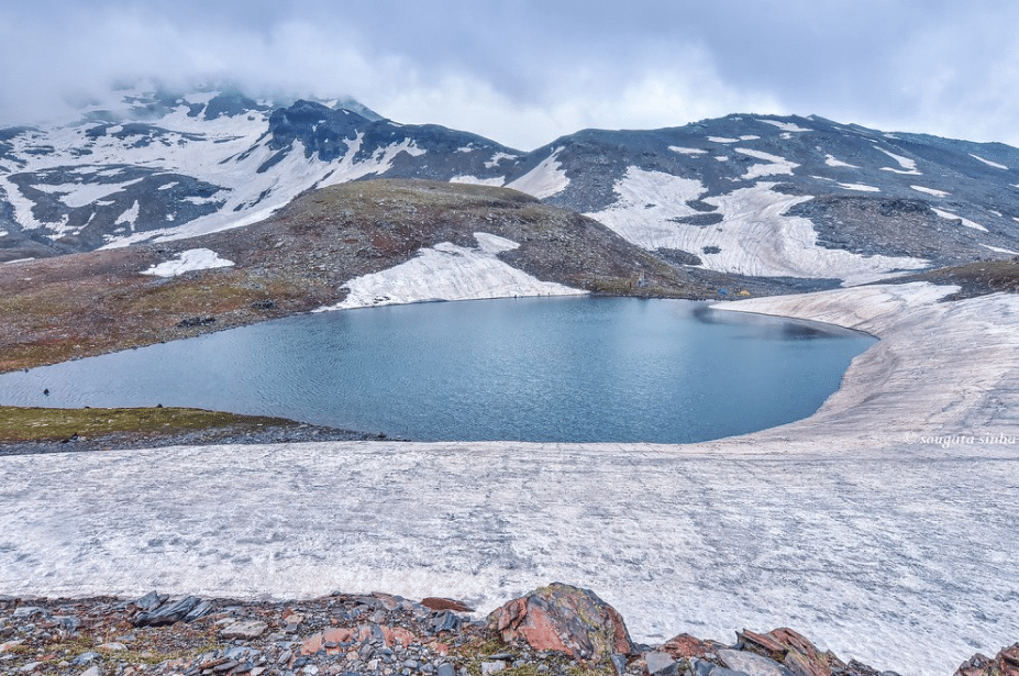 Dashir lake
